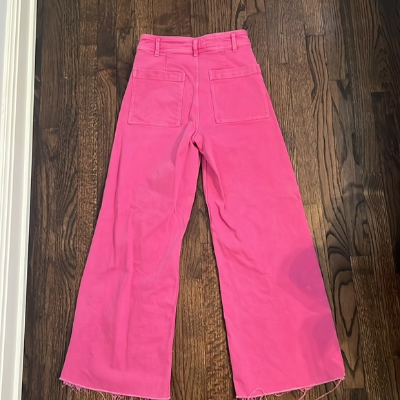 Pink Zara pants. Only worn once. They are super cute and brand new. - Picture 3 of 4